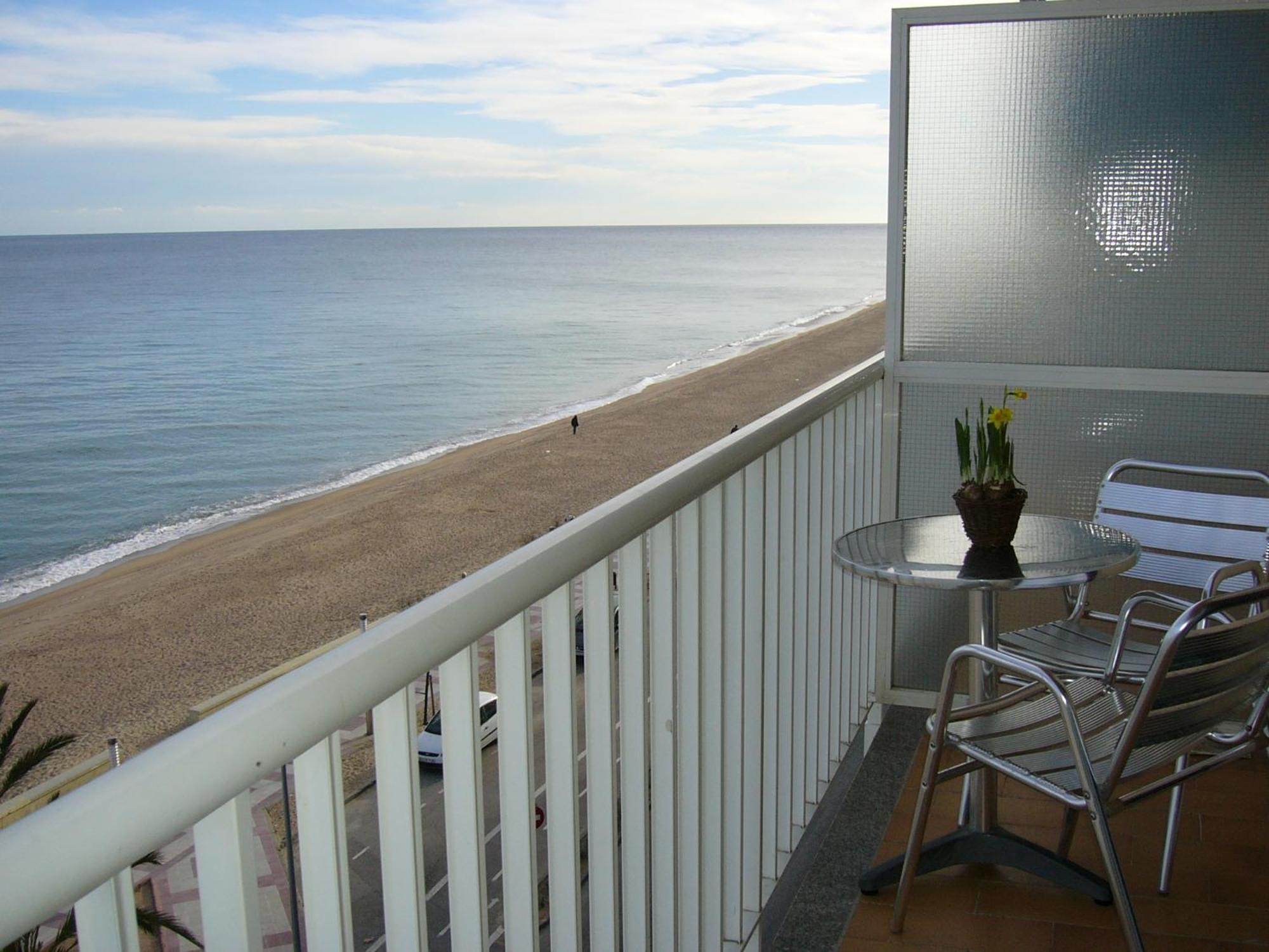 Apartaments El Sorrall 블랑스 객실 사진