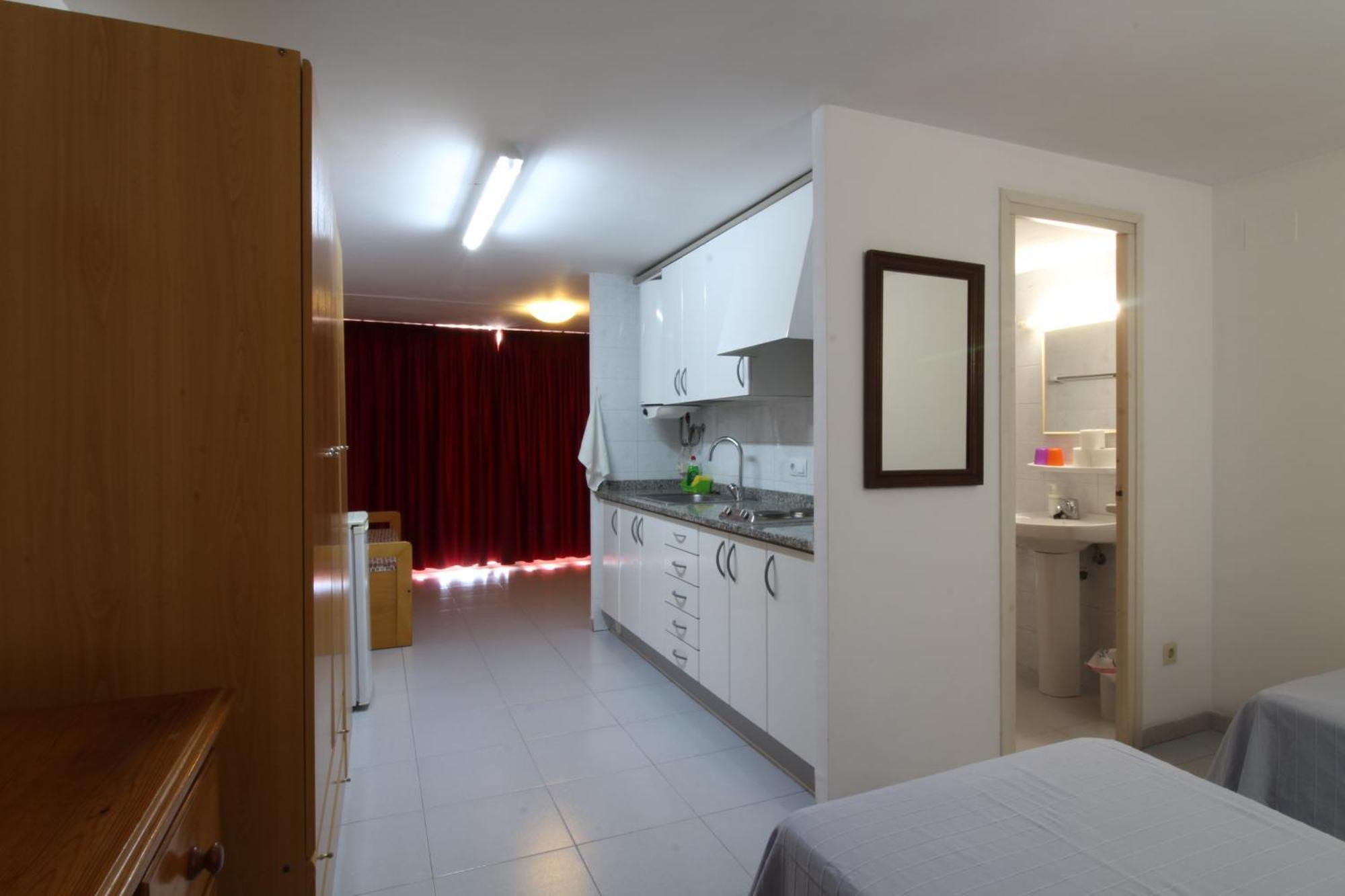 Apartaments El Sorrall 블랑스 객실 사진
